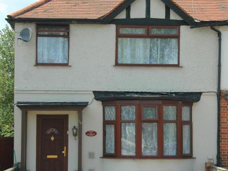 Revive Lodge Hounslow Exterior foto
